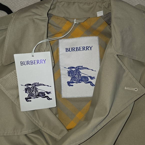 Burberry Trench Coat Khaki Oversized UK 10 US 8 - Never Worn - Picture 7 of 17